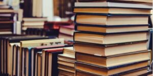 istilah buku berdasarkan jumlah serinya