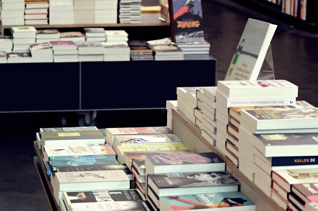 buku unik di dunia
