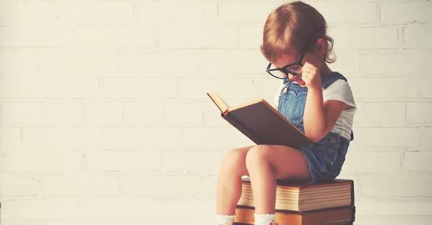 Menerbitkan buku cerita anak
