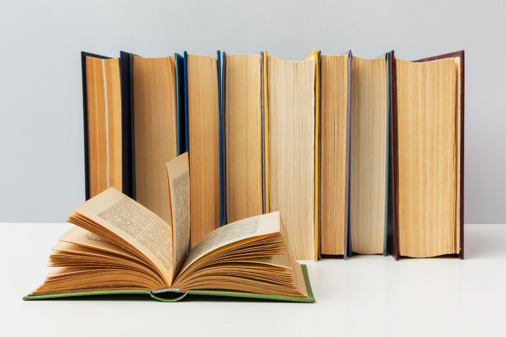 Contoh buku yang berasal dari skripsi