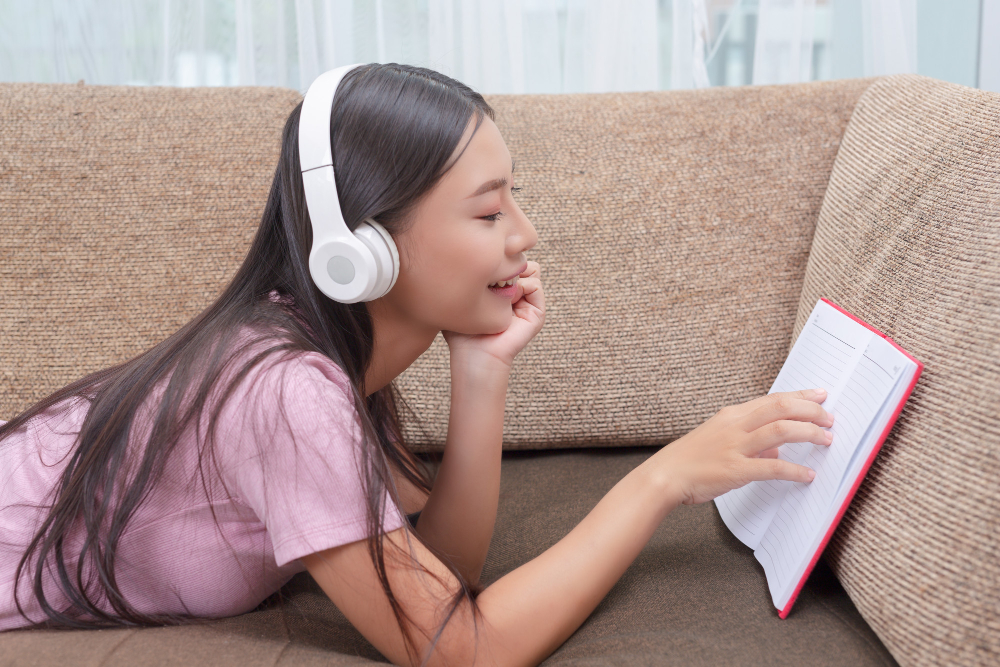 Cara mendengarkan audio book