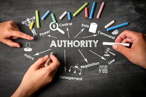 manfaat topical authority

